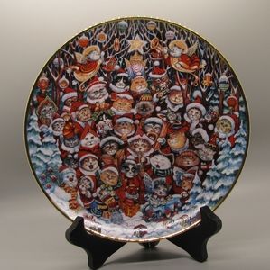 Limited Edition Santa Claws Plate By Bill Bell Plate # T9190 Fine Porcelain